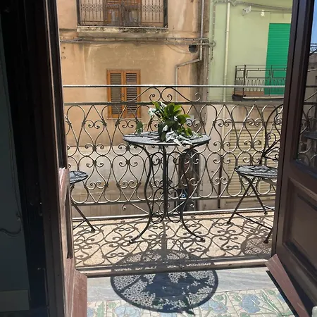 Apartment Sicily Maison 1883 *