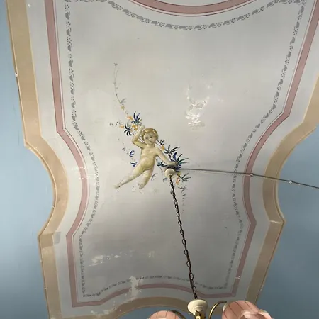 Sicily Maison 1883 *